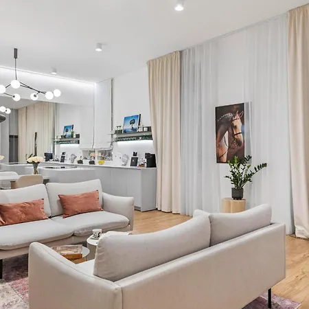 Stylish 2br In Old Town ברטיסלאבה