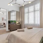Stylish 2br In Old Town ブラチスラヴァ